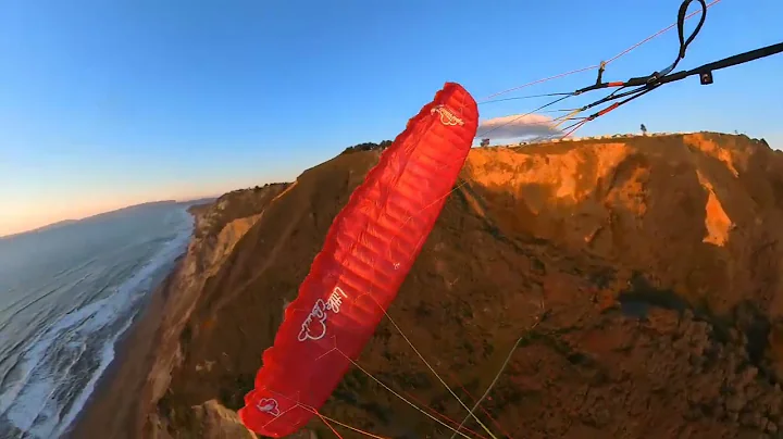 Beautiful Solo Sunset Turbo Soaring and Top-landin...