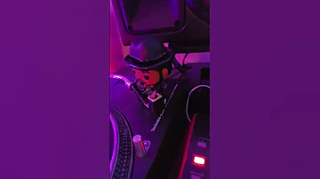 Sampled Music Heat From Philly Dj Skillz Toxictrack MpcX Samples Shorts 