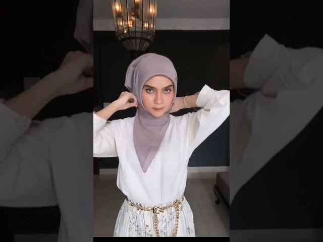 tutorial hijab kondangan 2022 #hijab #hijabstyle #tutorialhijab #hijab2022 #kerudung #shorts class=