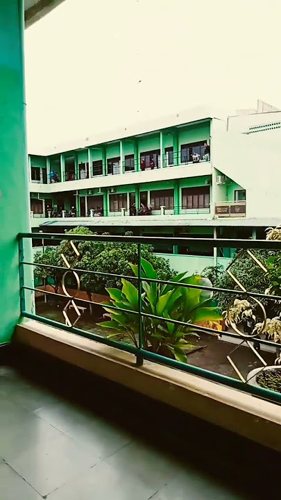 beautiful moment in university don't forget to like subscribe and share this video thank you