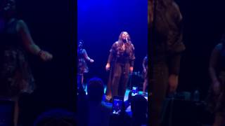 Jazmine Sullivan Live Covering of Adore by Prince