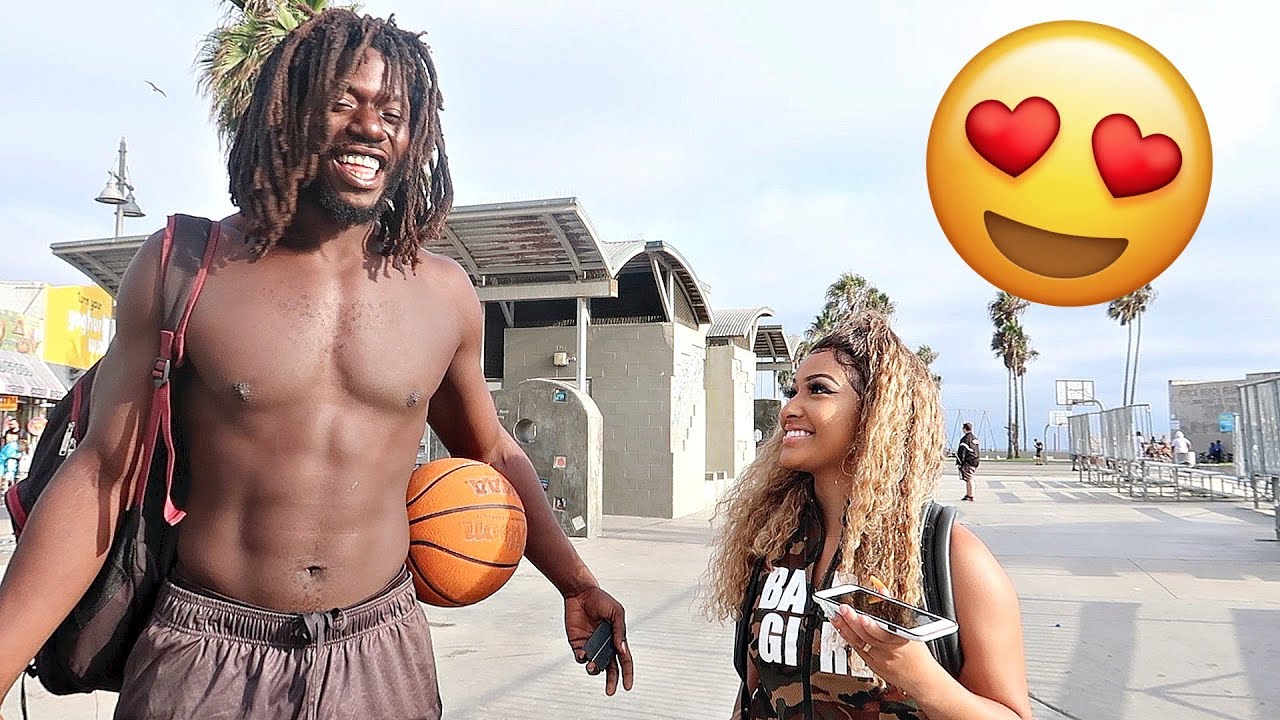 ASKING RANDOM PEOPLE TO RATE ME 1-10 (PUBLIC INTERVIEW)