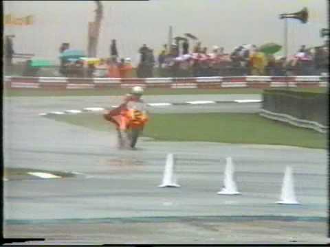 RR WM d 86 Silverstone 500cc Last Lap