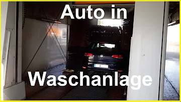 Wie fährt man in eine Autowaschanlage?