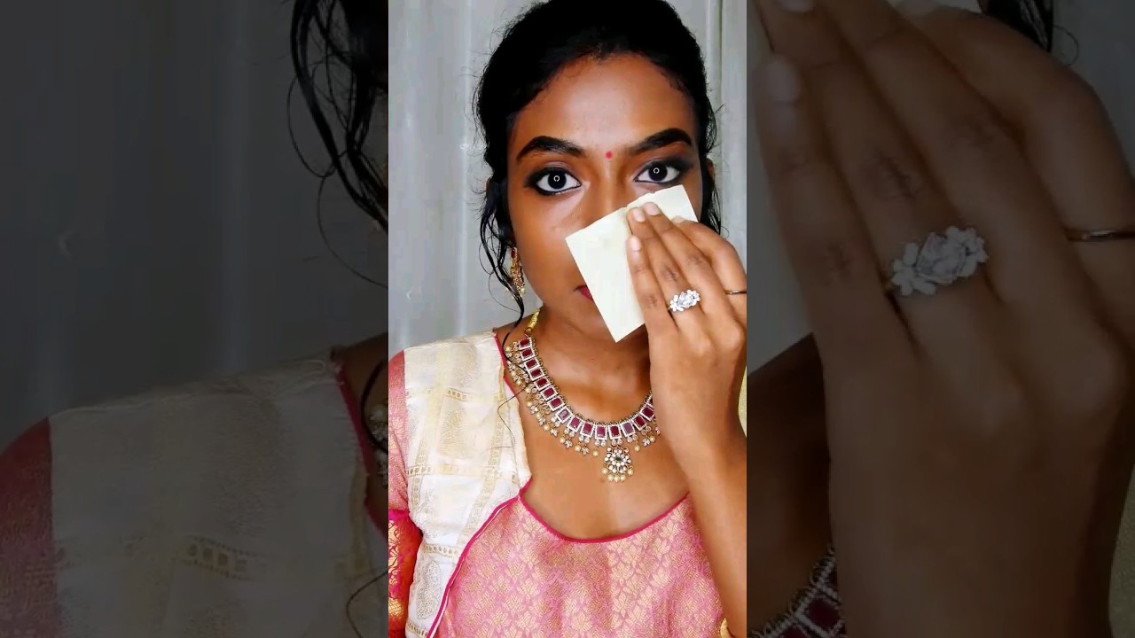 Oil absorbing sheets from miniso | Oily skin after makeup? 