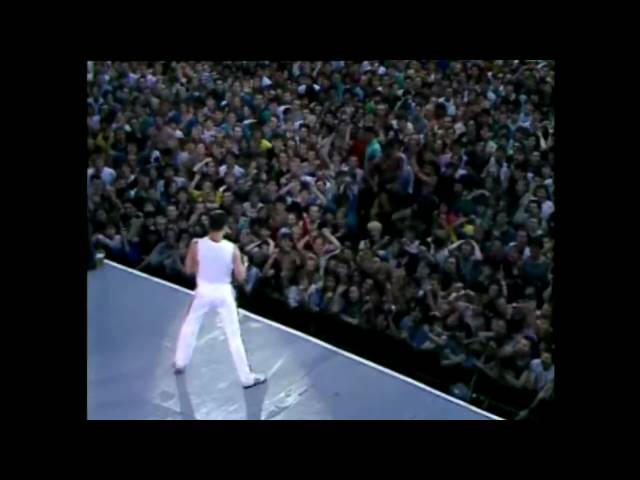 Queen - Another One Bites the Dust (Live @ Wembley 1986) [HD] class=