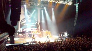 Danzig Legacy 02 - Bullet - Cell Clip - Hammerstein Ballroom, NY - 10-29-11.3gp