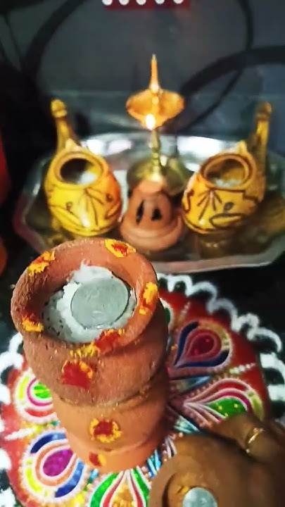 gubera-pots-should-keep-in-southwest-corner-of-pooja-room-for