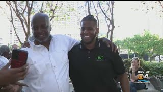 Celebrity Man ordered to serve 400 years for 1989 armed robbery in Broward goes free Profile
