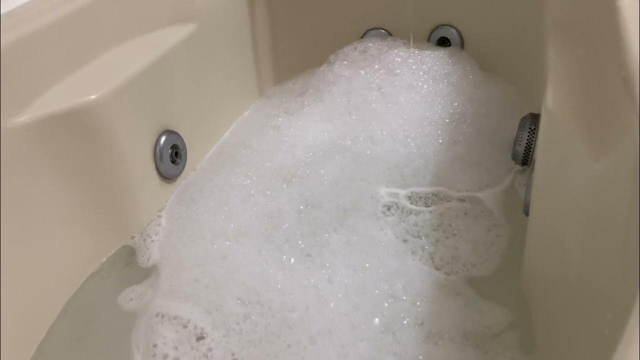 Bathtub Filling ASMR // Full Pressure Fill with Bubbles 1 Hour Loop