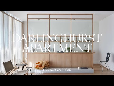 Video: Skandinavisk lejlighed Defineret af udsøgt smag og fascinerende designtricks