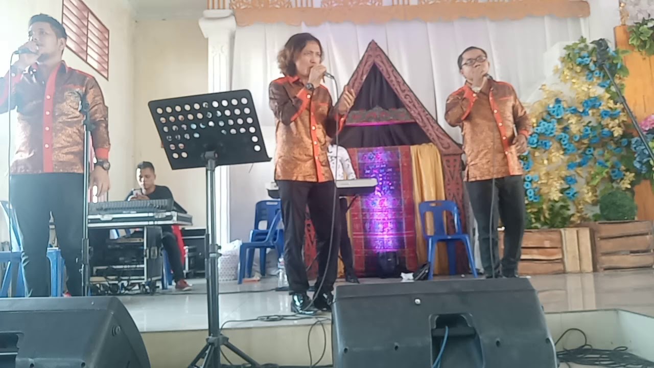 Merangap (Lagu Karo) - Tioma Trio cover - YouTube