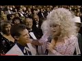 Dolly Embarrasses Randy Travis At The 1989 23rd Annual Country Music Awards mp3