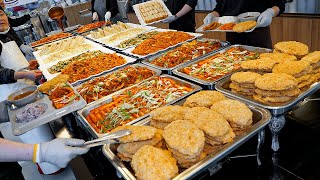 800 customers visit within 3 hours! Best Allyoucaneat food buffet  Korean street food