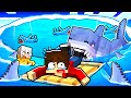 SIAMO BLOCCATI da UNO TSUNAMI di SQUALI in MINECRAFT!