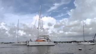 Doyle Cradle Cover - Mainsail Disappearing Act on a Lagoon 400