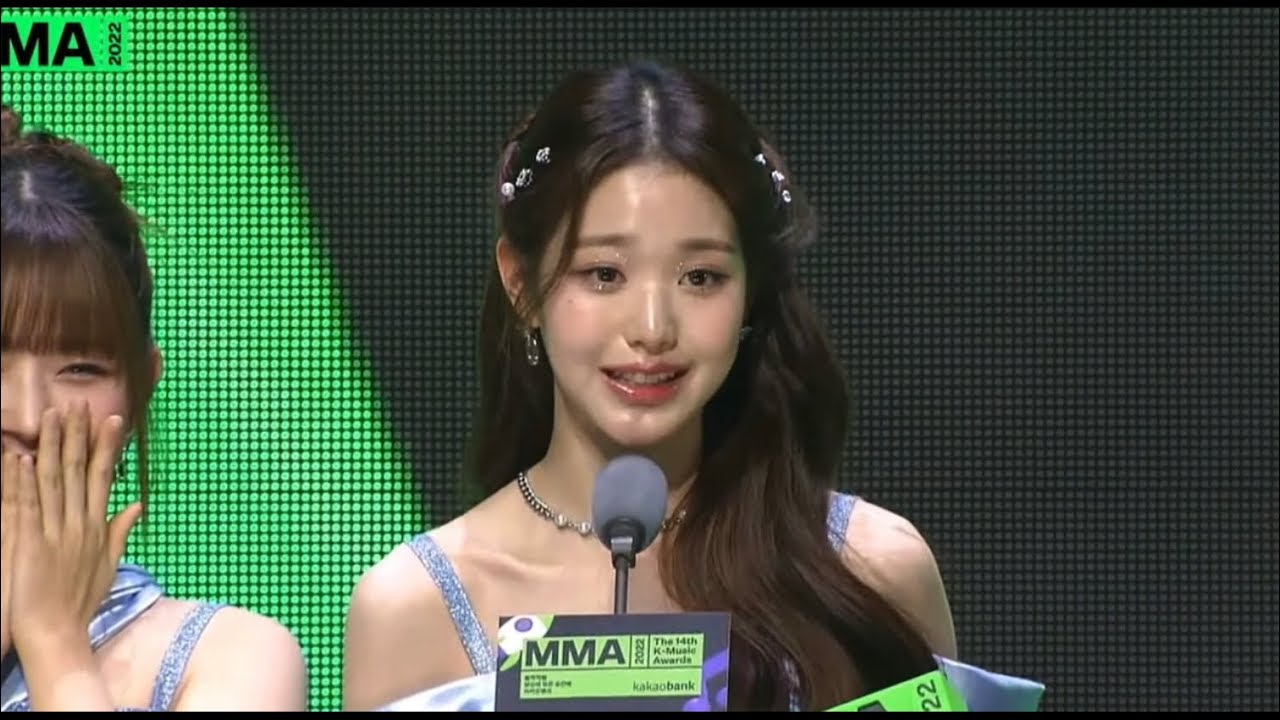 IVE wins “ BEST FEMALE GROUP “ at MMA 2022 - YouTube