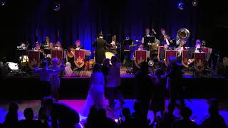 Hot Lips - Matt Tolentino and the Singapore Slingers