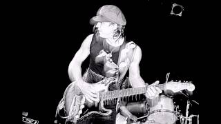 Stevie Ray Vaughan - Tin Pan Alley Houston, TX 2/28/82 (rare version!)