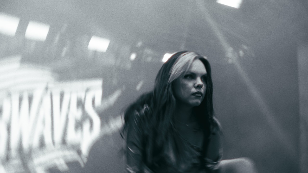 Underwaves – Ghostweight | Videoclip muzical