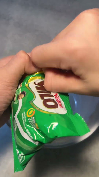 nyobain bikin es lumut milo, ternyata enak bgt gaiss plus gampang jugaa!! 😋👍