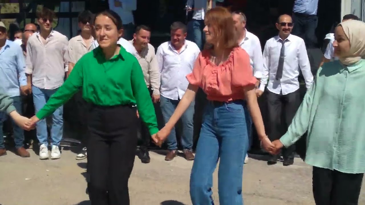 kurtun gündoğdu köyünde düğün