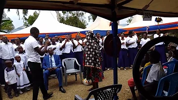 Katito Central Church Choir (Mke Mwema)