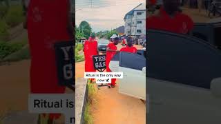 Yahoo Boys caught on camera performing Juju ritual 😱😱