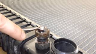 Ford Quick Tips: #5 Ford Explorer Transmission Cooler Lines Without Special Tool