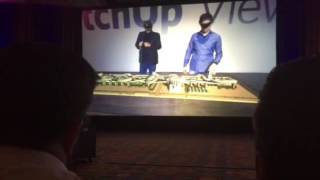 Collaboration on a building design using Hololens - Trimble Dimensions 2016