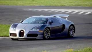 Bugatti Veyron Test Drive Crashes / accident