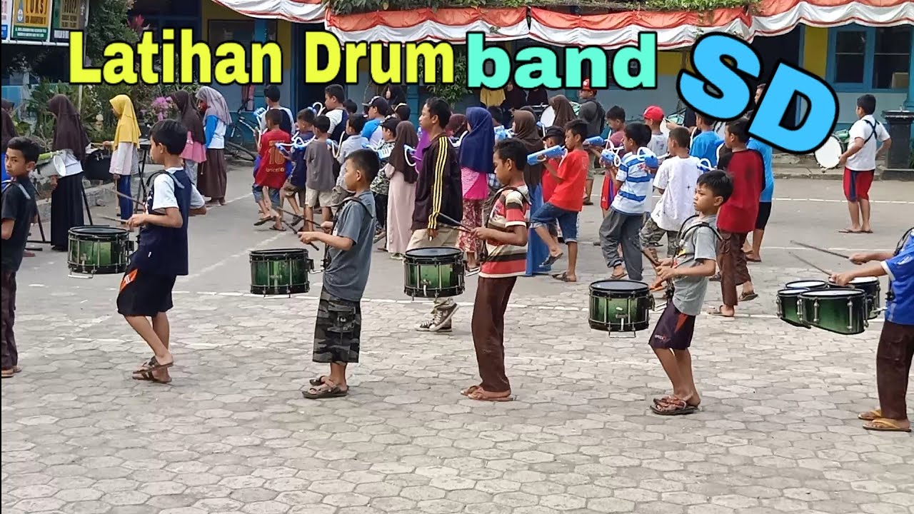  Anak  SD  latihan drum band untuk  persiapan 17 Agustus YouTube