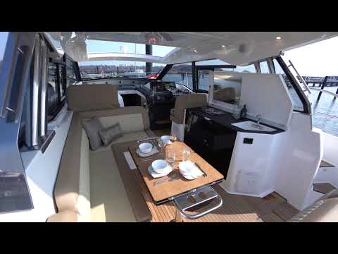 BAVARIA SR36 Walk through - overview