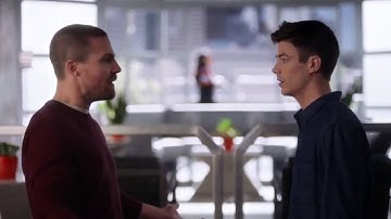 Flash 5x09:Elseworlds (I)-Oliver habla con Iris (español latino