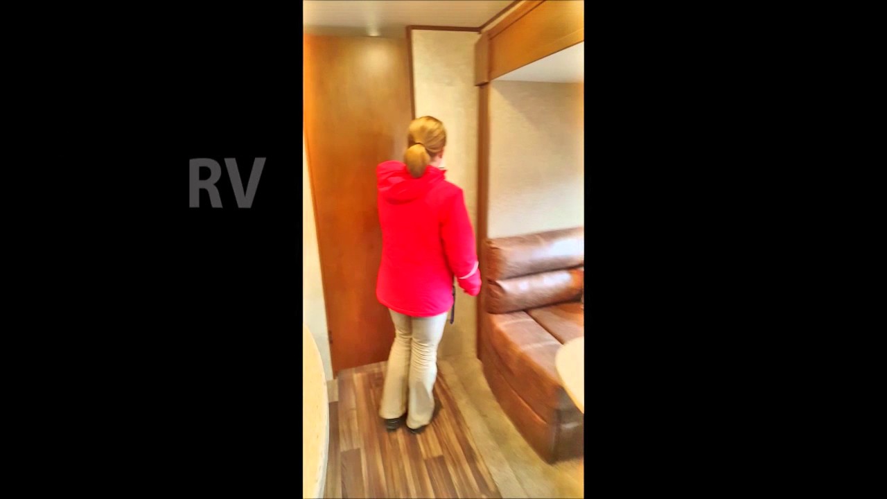 Pennsylvania RV dealer, Lerch RV-Highland Ridge Light LT308BHS walk through.