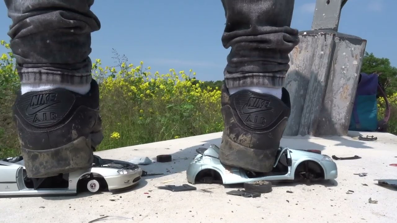 Dirty well worn Nike Air Max 90 stomp, trample and destroy 2 1:18 model toy cars -