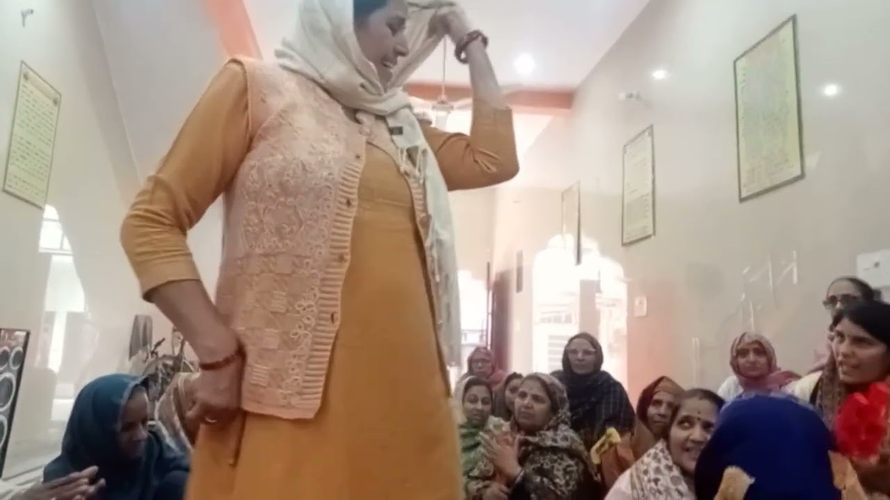 तेरा तो सासु करा चूरमा खा के मोज उड़िये 🦚🦚🦚 please like share and subscribe 💖💖