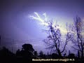 Weird Lightening and thunder over Los Angeles: relámpagos durante la lluvia en Los Ángeles,