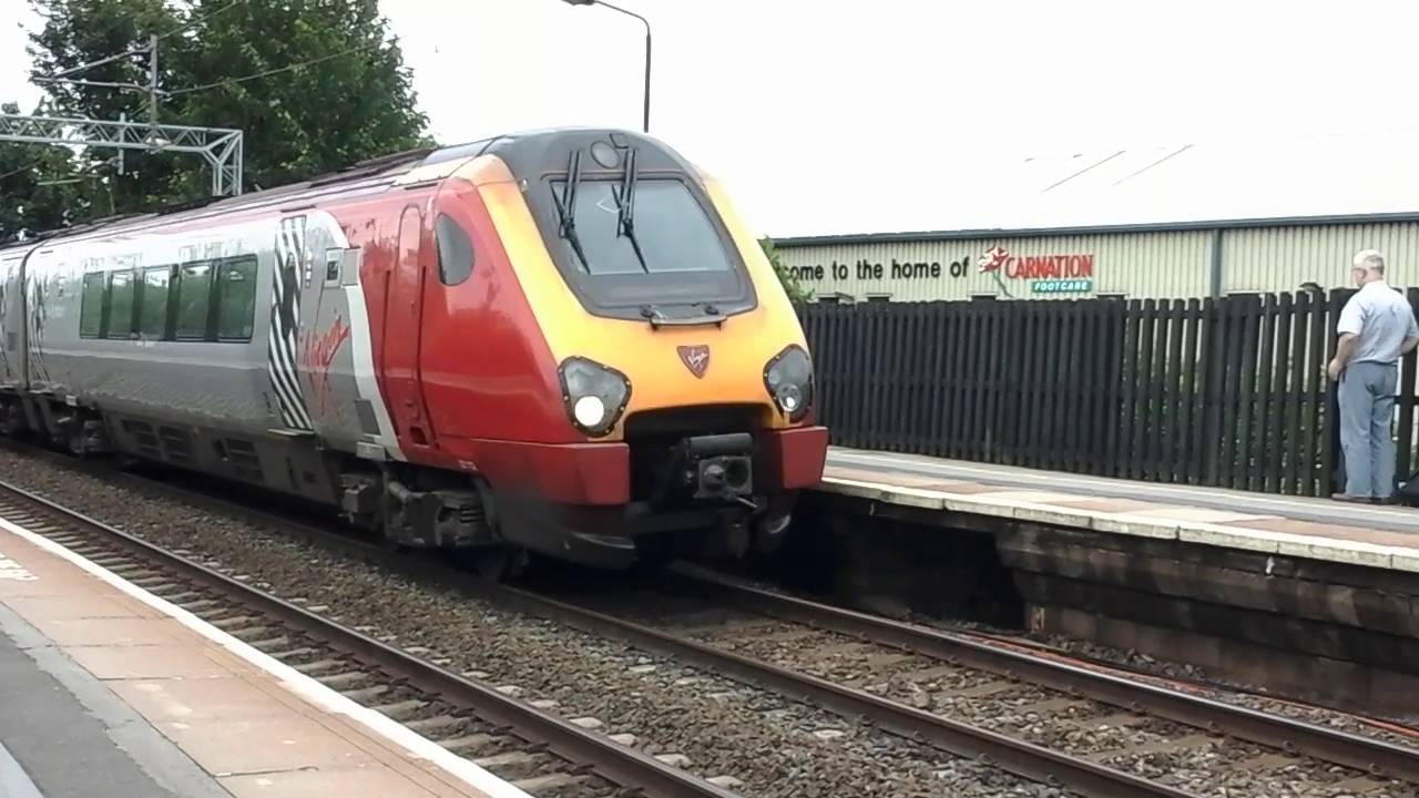 Trains at: Sandwell and Dudley, WCML, 21/06/16