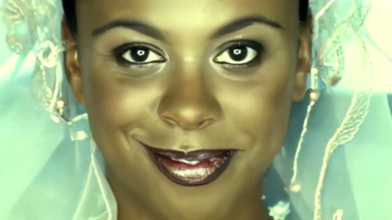 Dennington – Twisted