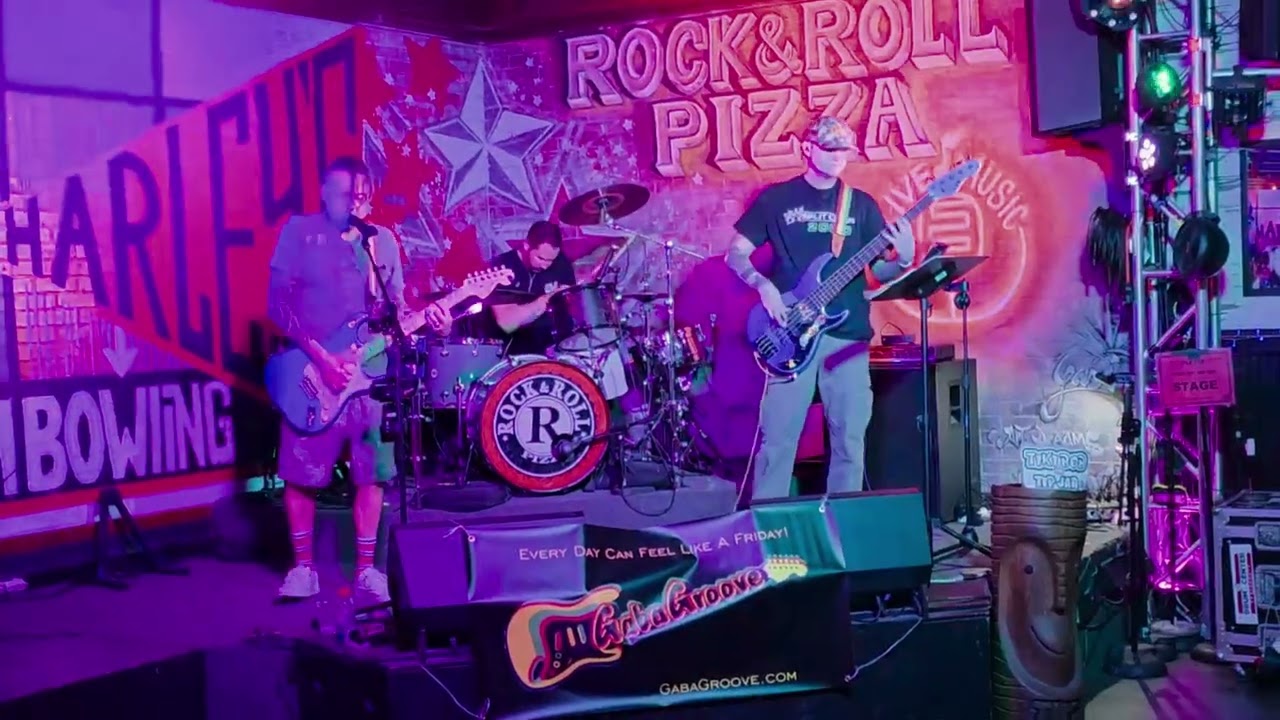 GABA GROOVE FAN VIDEOS FROM WHEN WE PLAYED AT ROCK & ROLL PIZZA BAR! π₯:Jamie