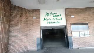 ABANDONED!!!!! Hilander Grocery Store.  Rockford IL