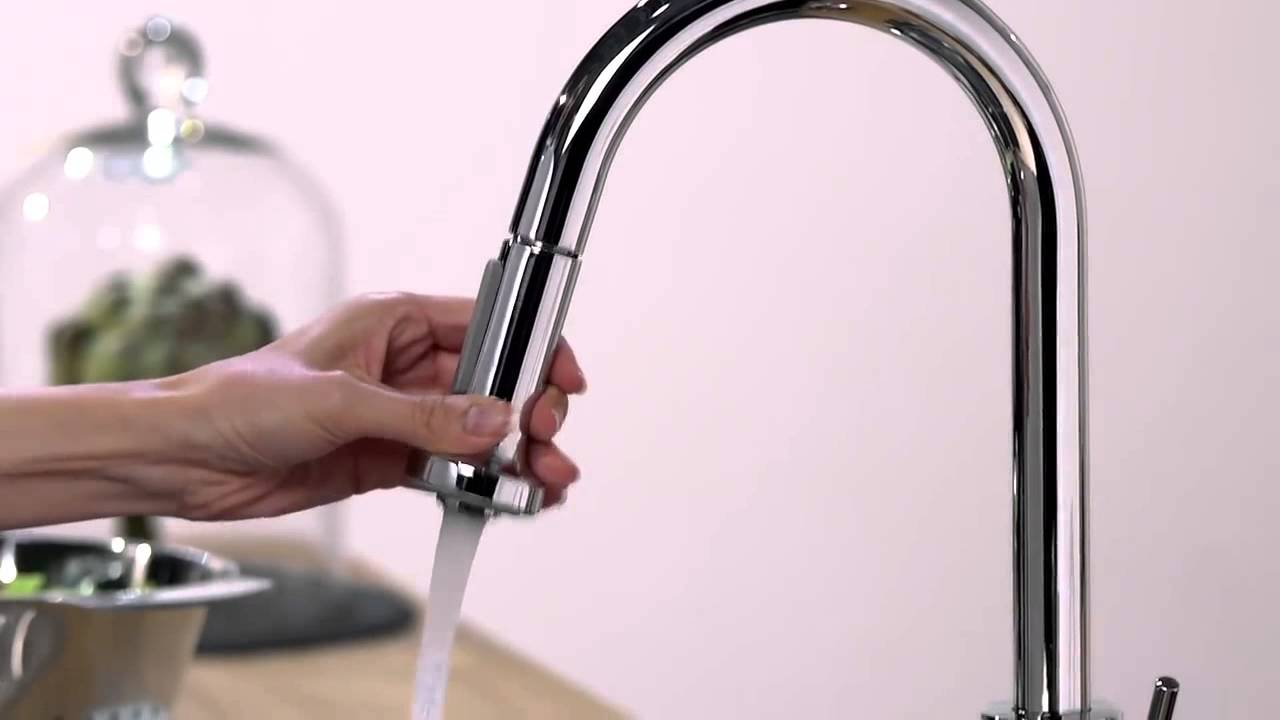 Hansgrohe Talis S2 Variarc kitchen mixer pull out spray - YouTube