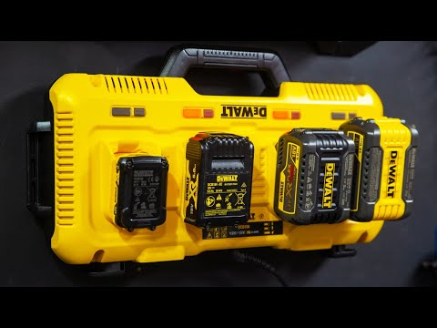 NEW Dewalt 4 Port Multi Volt Fast Charger (DCB104) 