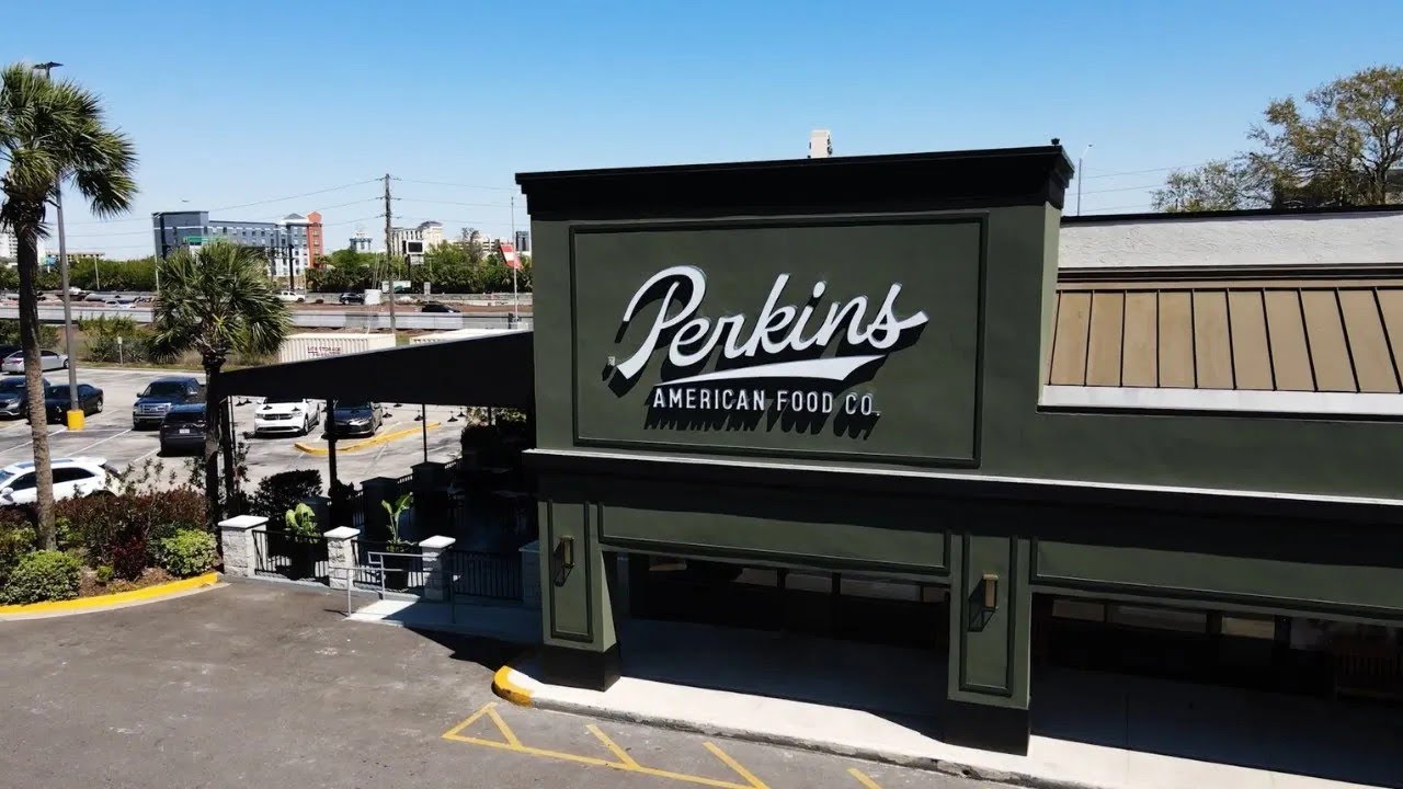 Tour the ALL-NEW Perkins Restaurant in Orlando, FL