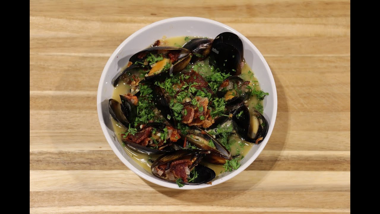 Beer Steamed Mussels a Pier 33 Gourmet recipe YouTube