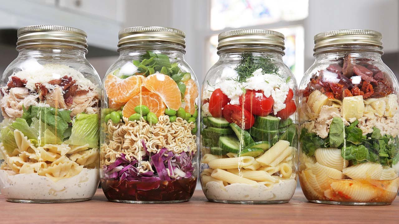 Pasta Salads In A Jar | Back-To-School Lunch Idea | The Domestic Geek