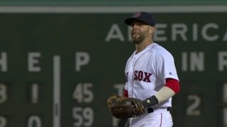 BAL@BOS: Pedroia flashes some leather