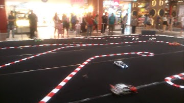 Yokomo DIB (HKS GT86) and RWD Enroute JXR drift