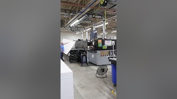 Loading and Unloading a Board on Our Durst P5 350 HS D4